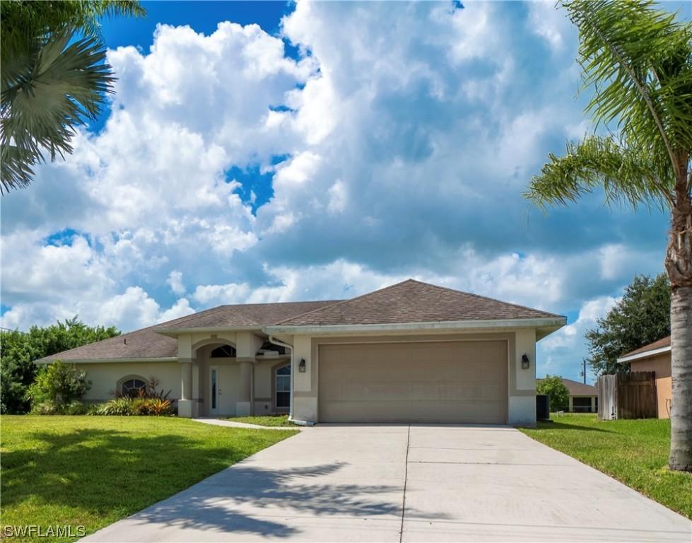 5237 Butte St., Lehigh Acres, FL 33971