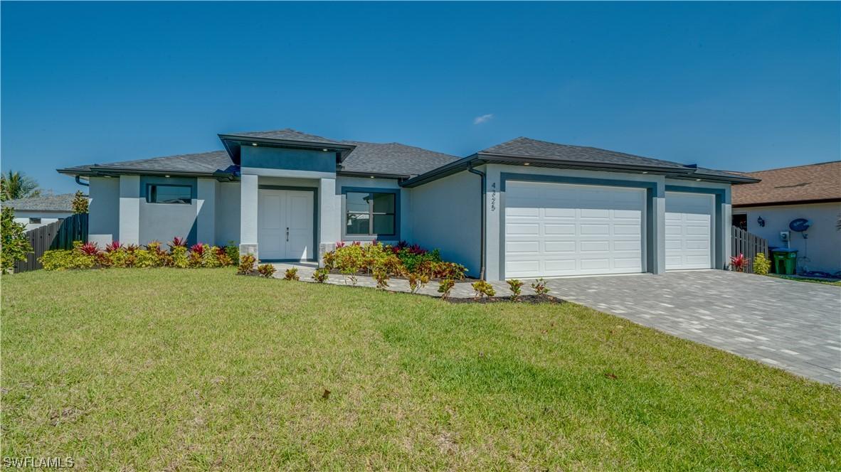 4325 NW 27th Ter., Cape Coral, FL 33993