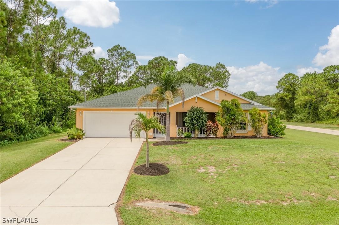 802 Gaylord Ave., Lehigh Acres, FL 33974