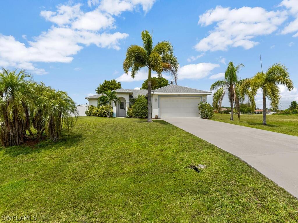 2016 SW 7th Pl., Cape Coral, FL 33991
