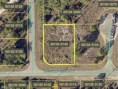 853 Charles Sise St., Lehigh Acres, FL 33974