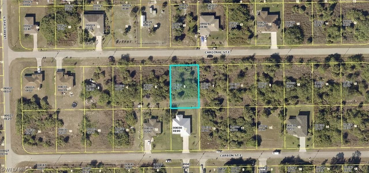 724 Cardinal St., Lehigh Acres, FL 33974