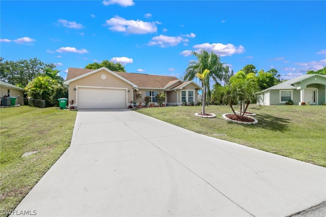 3462 NE 11th Pl., Cape Coral, FL 33909