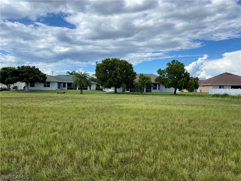 3331 NW 5th St., Cape Coral, FL 33993