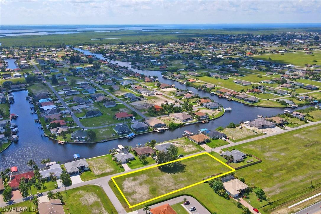 223 NW 32nd Pl., Cape Coral, FL 33993