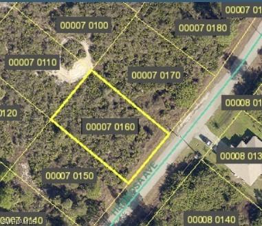 330 Hermosa Ave., Lehigh Acres, FL 33974