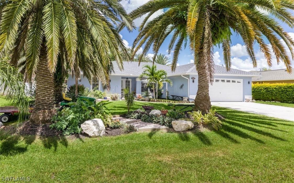 203 Kamal Pkwy., Cape Coral, FL 33904