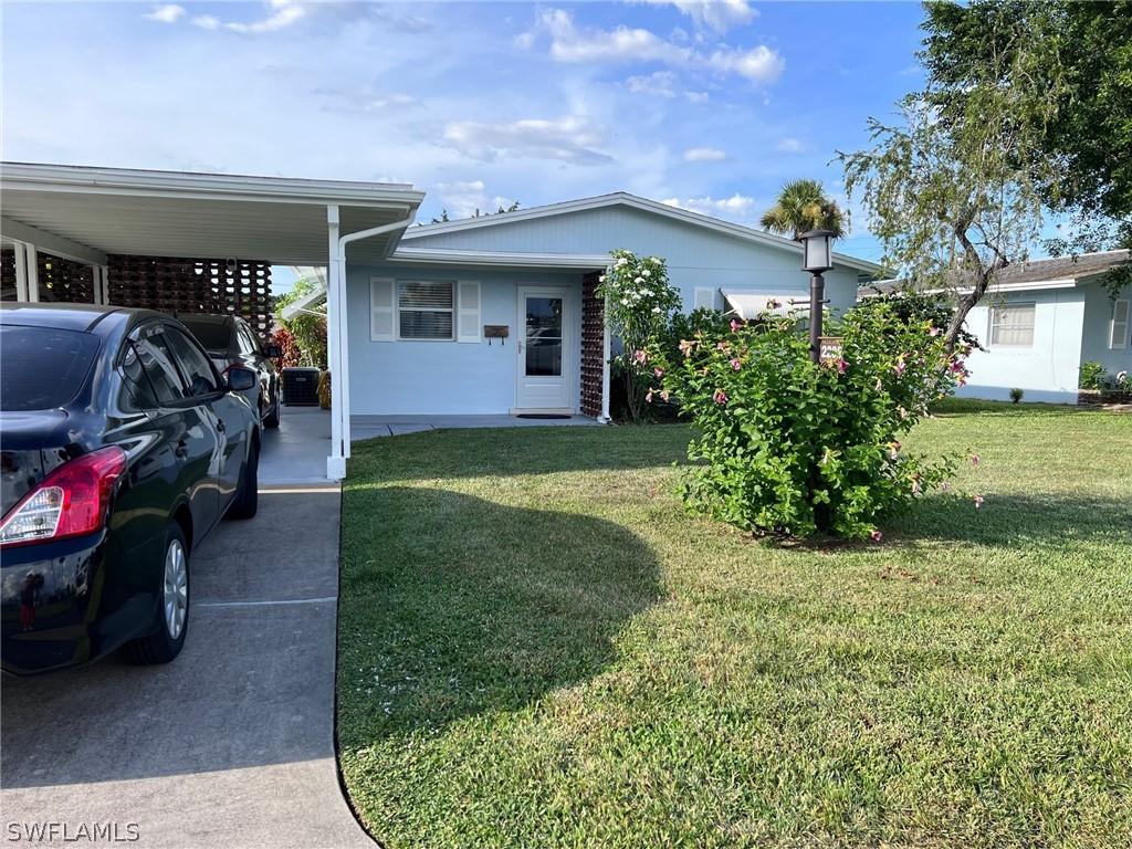 2205 Croton Ct., Lehigh Acres, FL 33936