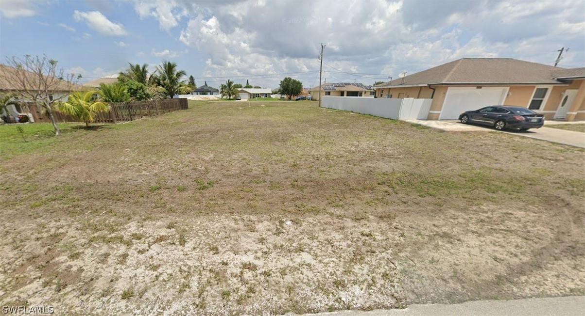 1009 NE 9th St., Cape Coral, FL 33909