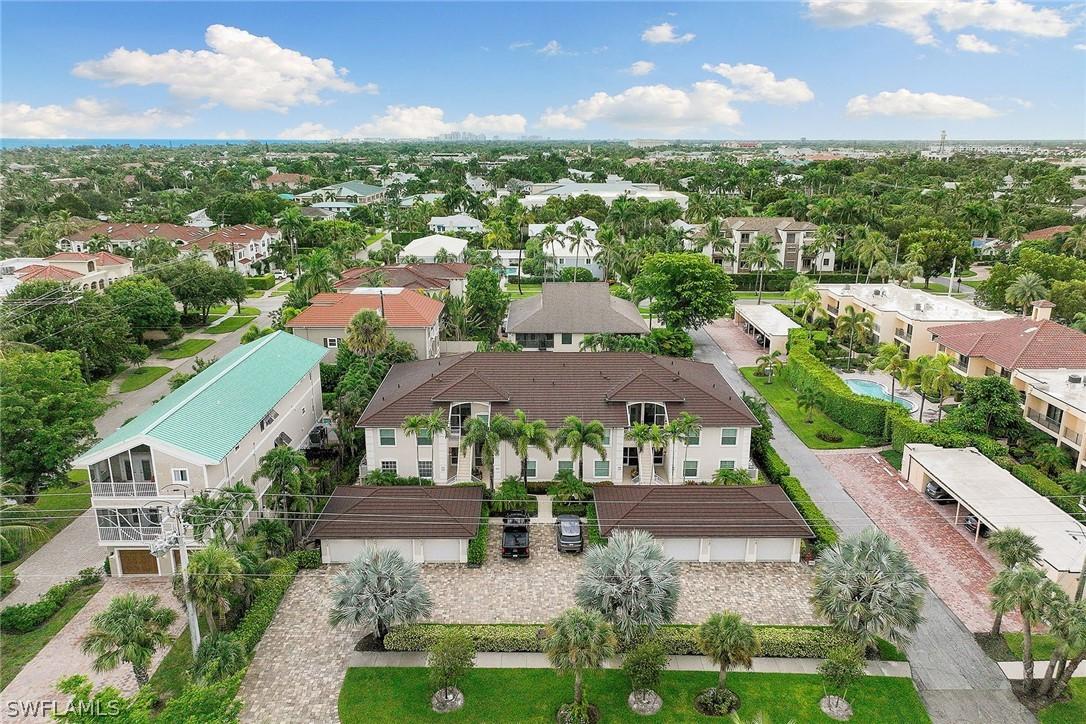 529 11th Ave. #101, Naples, FL 34102