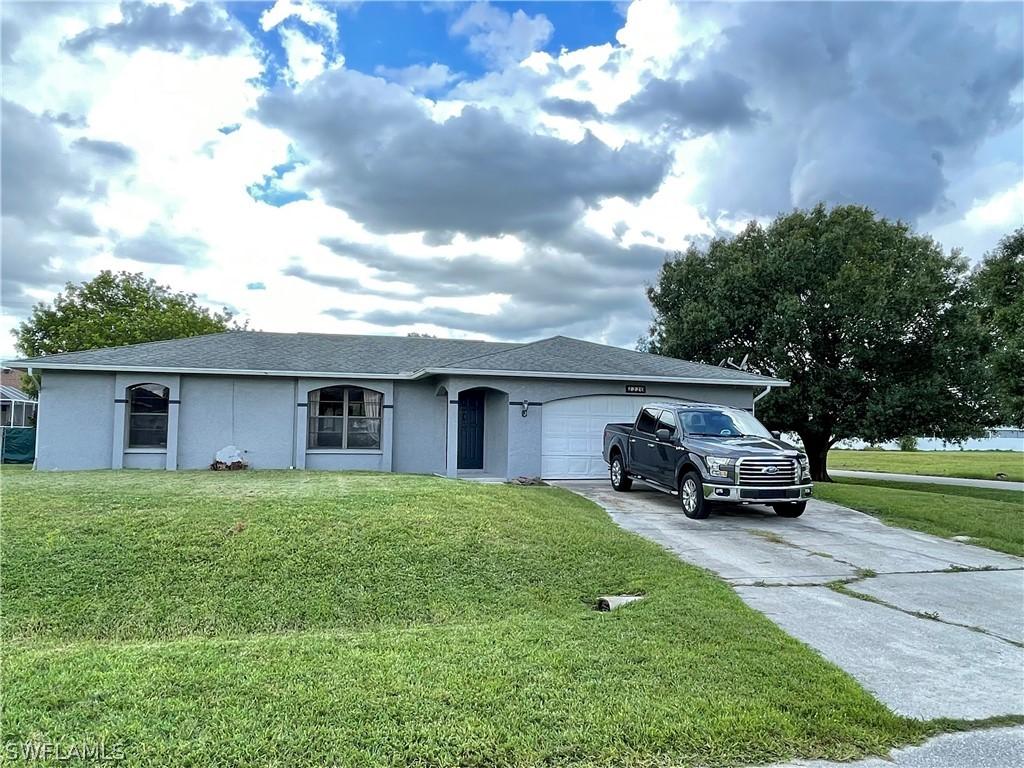 2220 NE 2nd Ave., Cape Coral, FL 33909