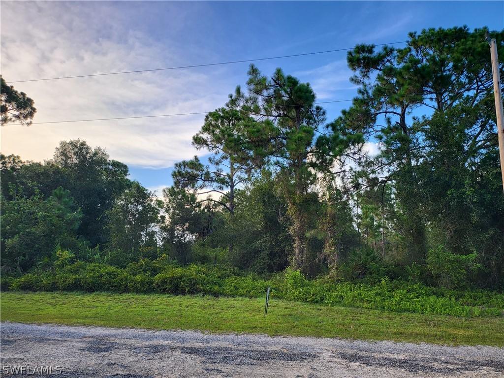 1127 Cora Cir., Lehigh Acres, FL 33974