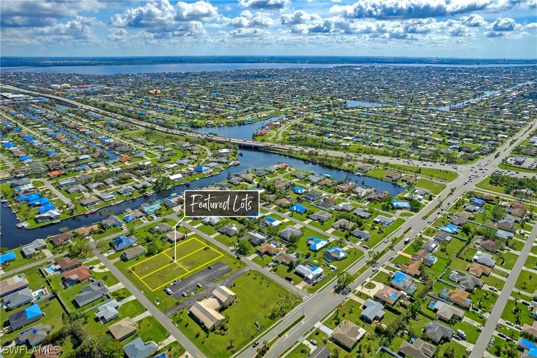 920 SE 22nd Ter., Cape Coral, FL 33990