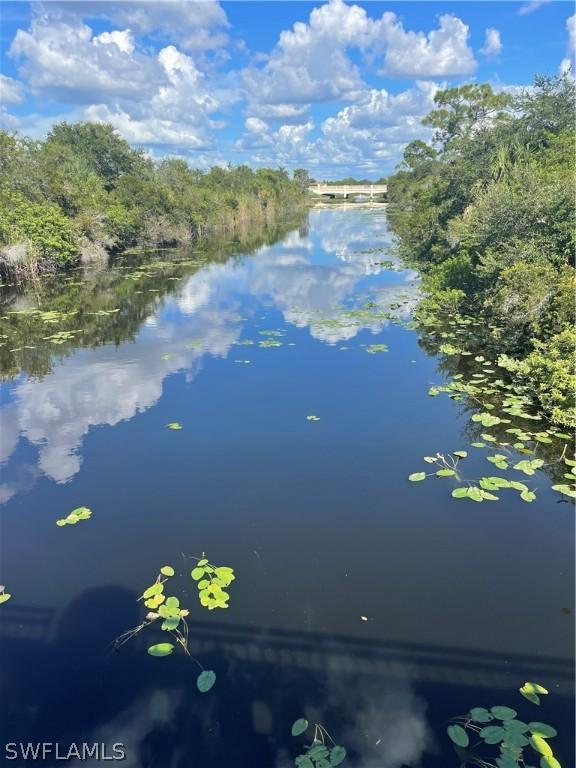 1425 NE 23rd Ter., Cape Coral, FL 33909