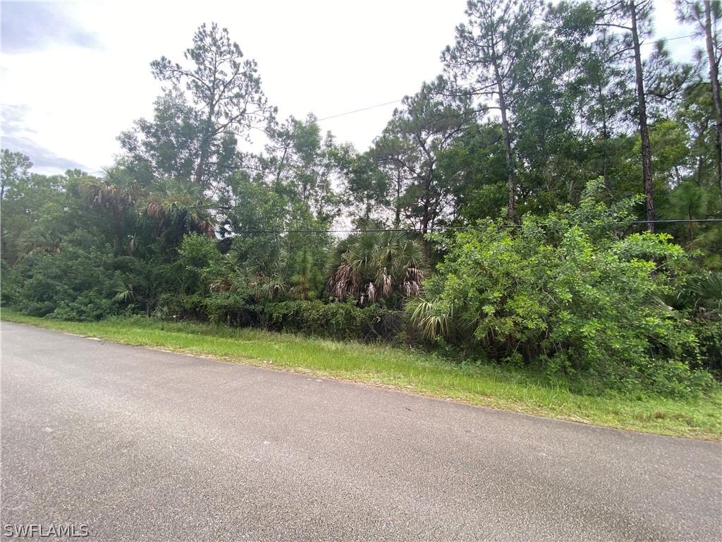 370 1st St., Naples, FL 34117