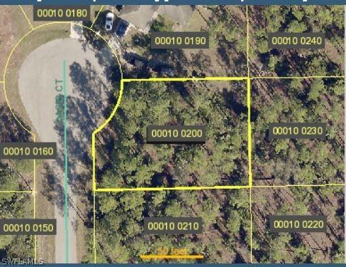 105 Oasis Ct., Lehigh Acres, FL 33974