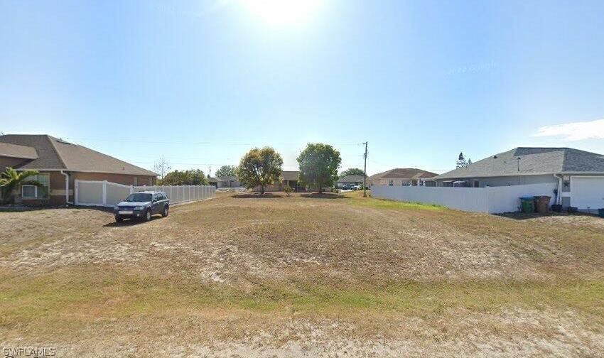 1006 NW 5th Pl., Cape Coral, FL 33993