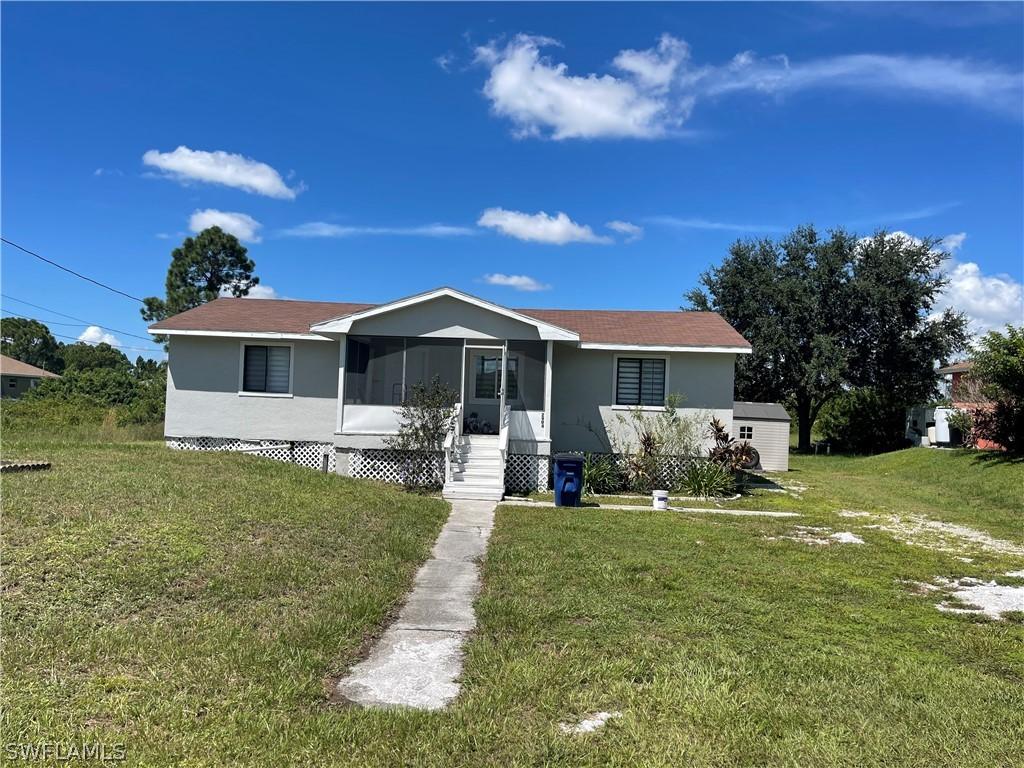 2904 Bruce Ave., Lehigh Acres, FL 33976
