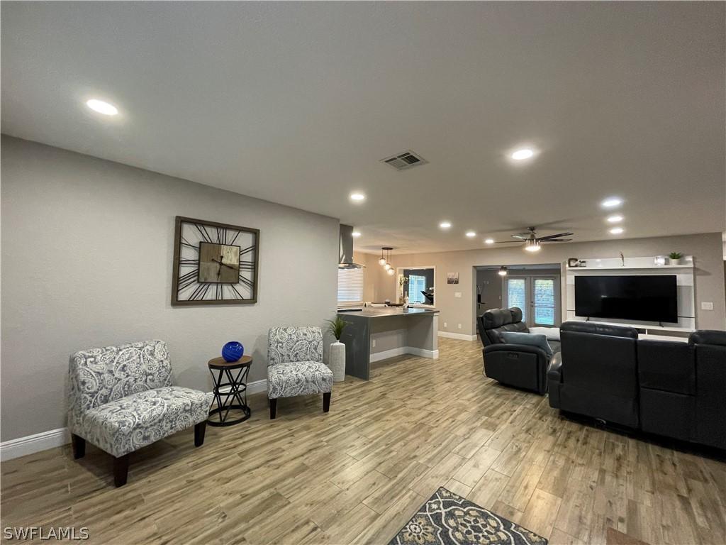 3905 Luzon St., Fort Myers, FL 33901