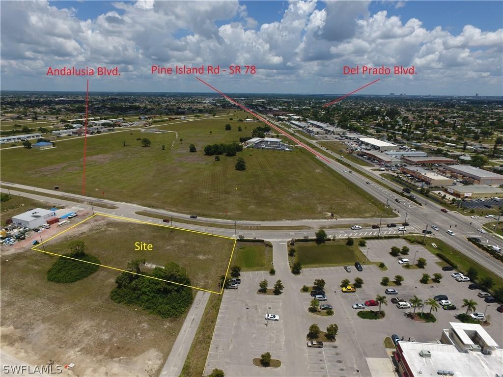 428-444 Andalusia Blvd., Cape Coral, FL 33909