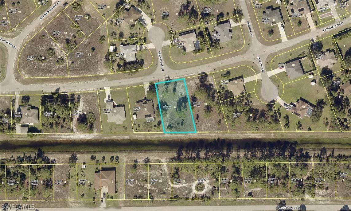 524 Parkdale Blvd., Lehigh Acres, FL 33974