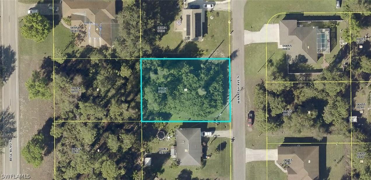 218 Wanatah Ave., Lehigh Acres, FL 33974