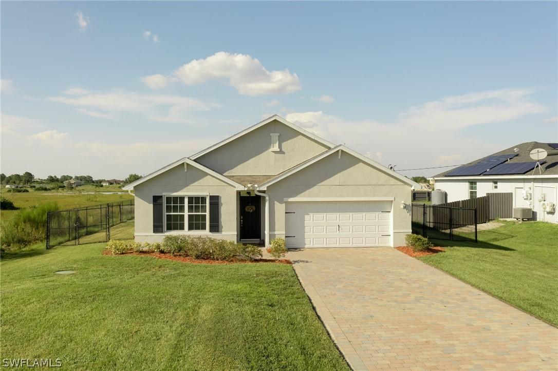 4163 68th Ave., Naples, FL 34120