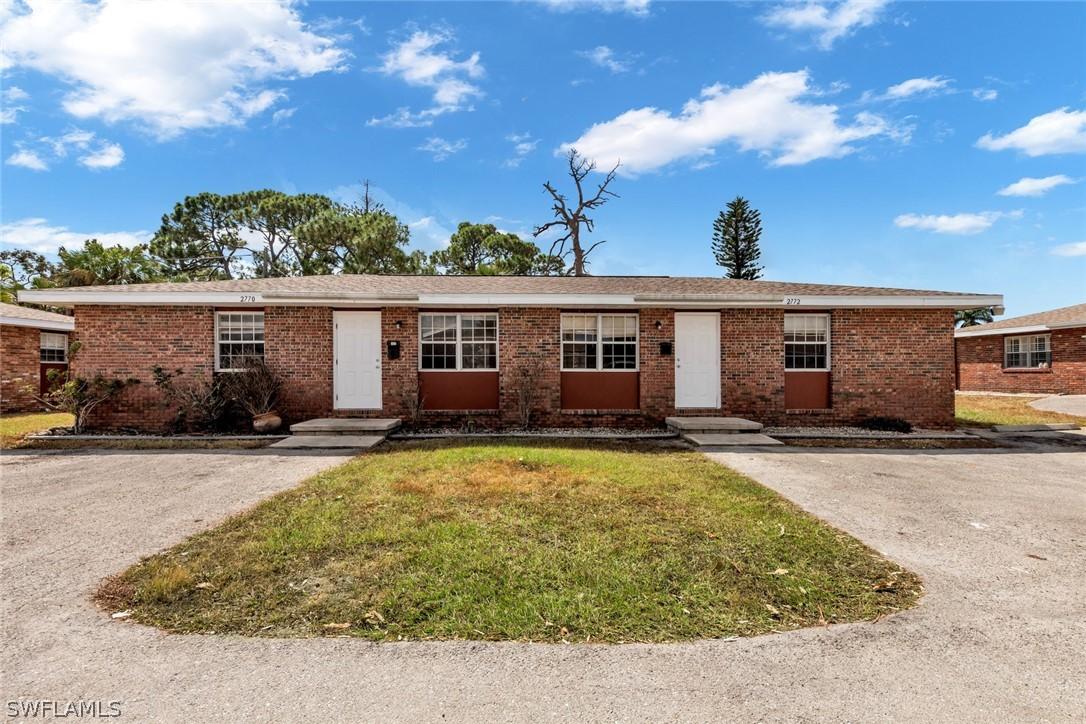2750 Arbutus St., Naples, FL 34112