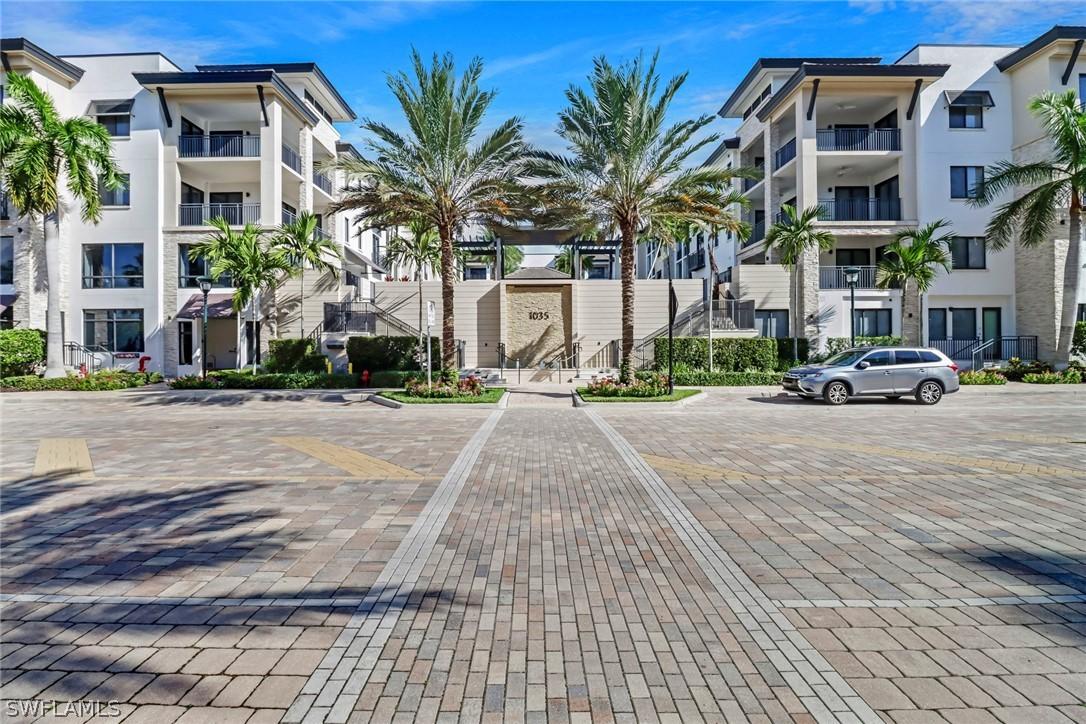 1035 3rd Ave. #203, Naples, FL 34102