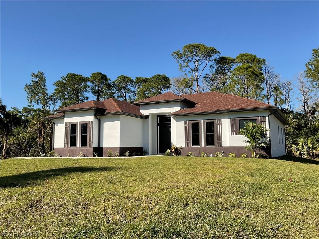 3027 18th Ave., Naples, FL 34120