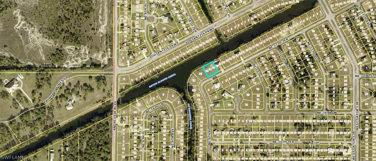 921 NE 37th Ter., Cape Coral, FL 33909