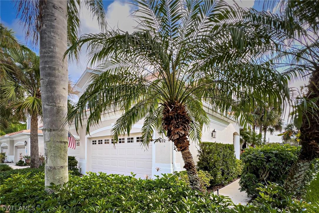4760 Shinnecock Hills Ct. #6-202, Naples, FL 34112