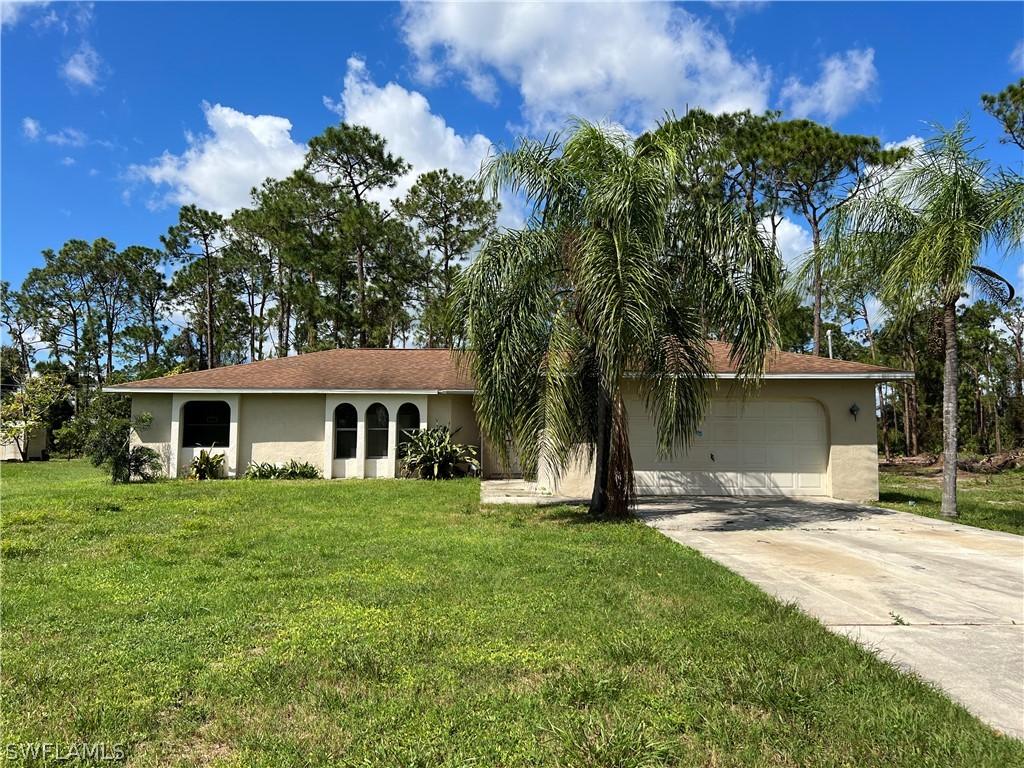 305 Robert Ave., Lehigh Acres, FL 33936