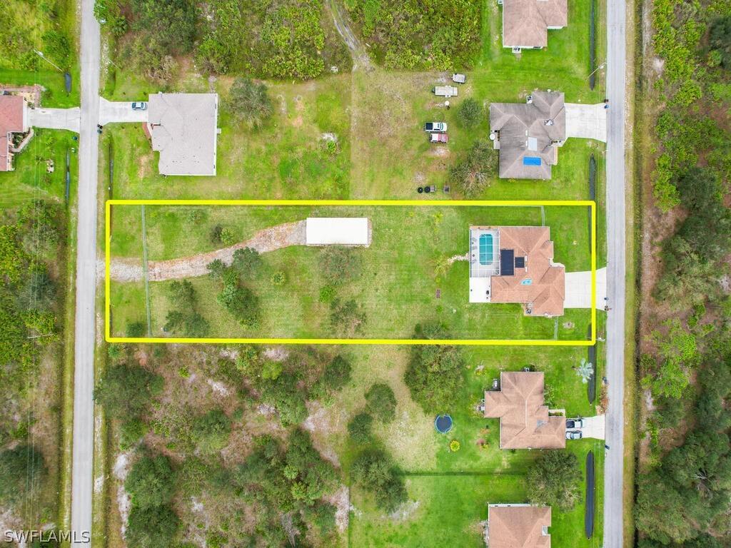 819 Hibiscus Ave., Lehigh Acres, FL 33972