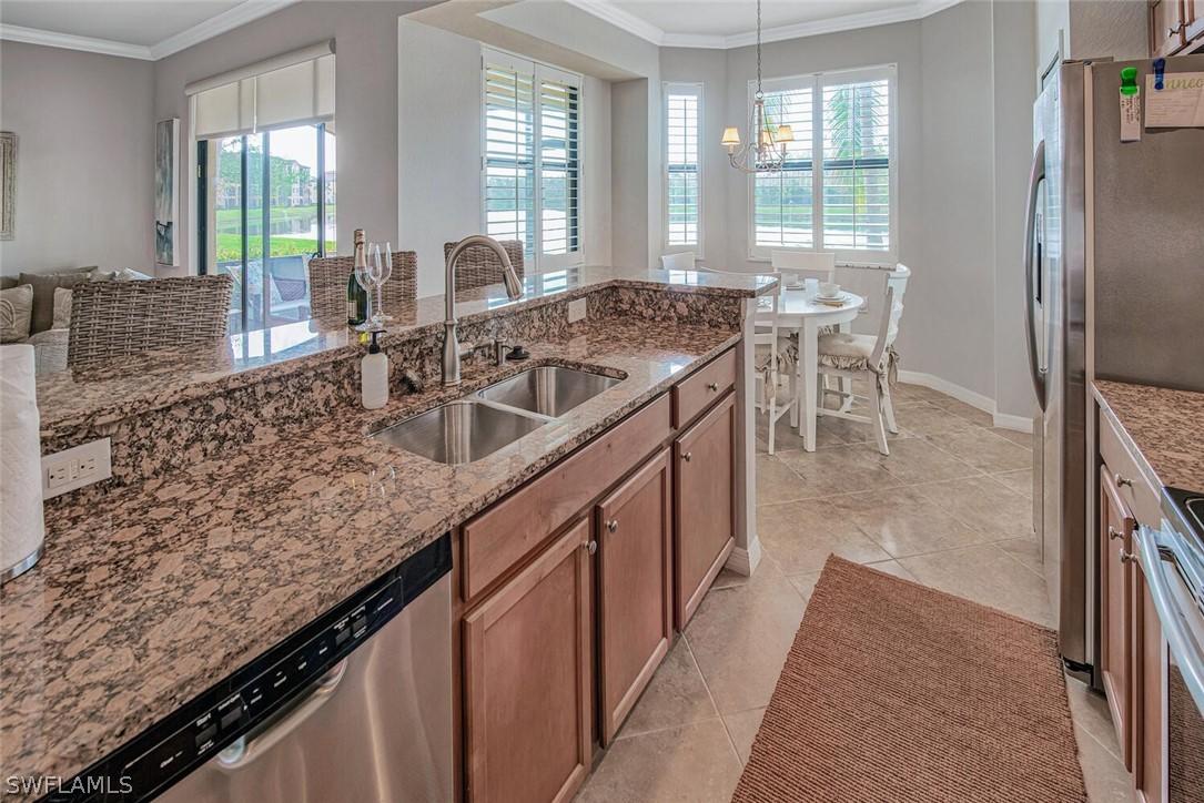 9735 Acqua Ct. #612, Naples, FL 34113