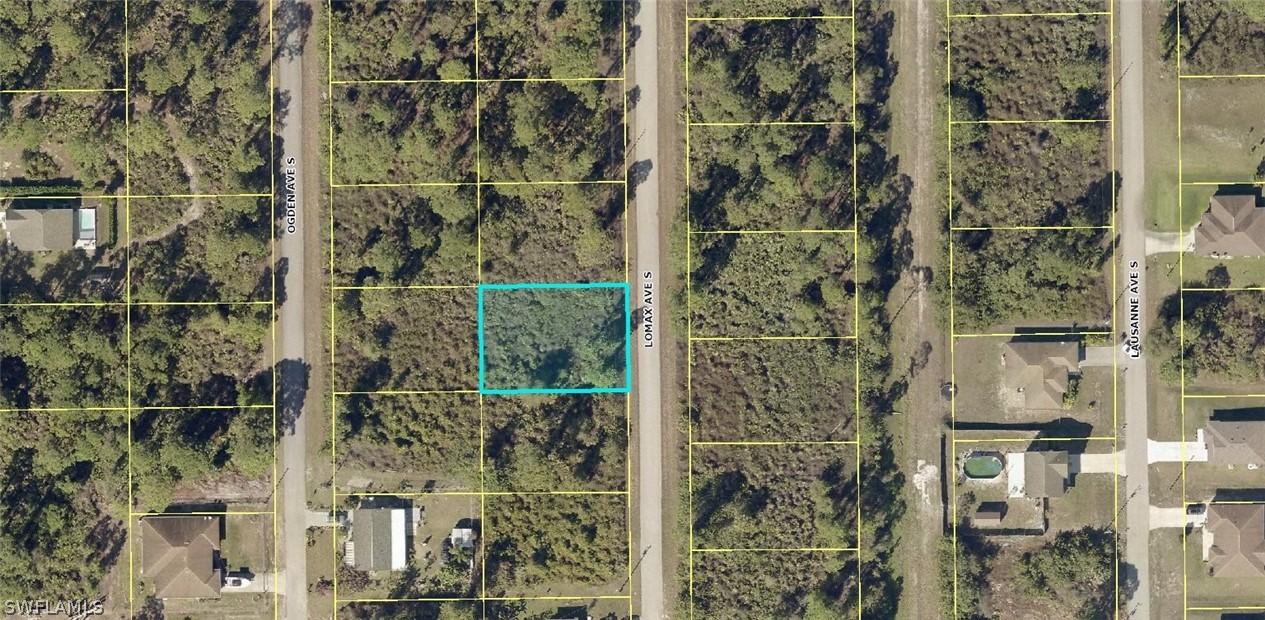 226 Lomax Ave., Lehigh Acres, FL 33974