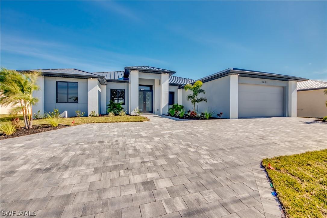 1707 Surfside Blvd., Cape Coral, FL 33991