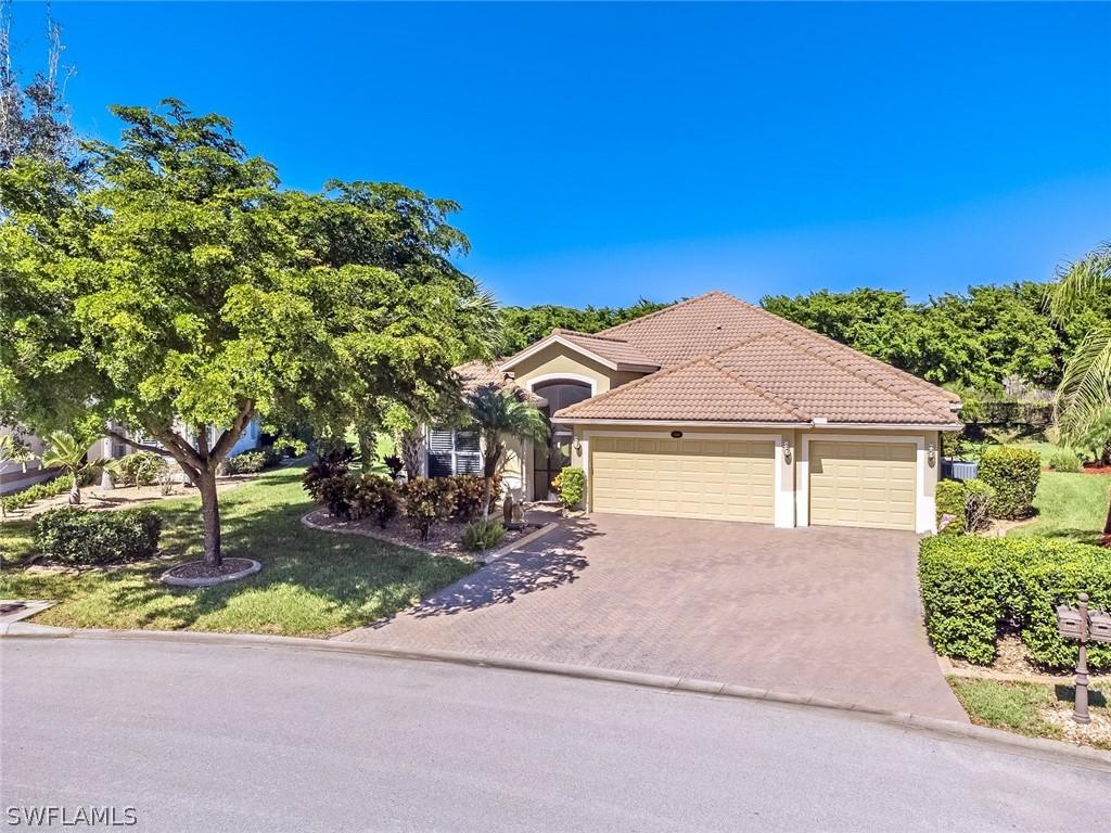 13818 Farnese Dr., Estero, FL 33928