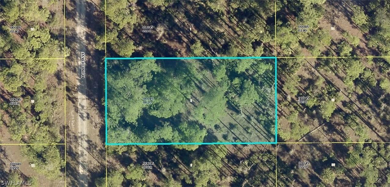 1120 Monroe Ave., Lehigh Acres, FL 33972