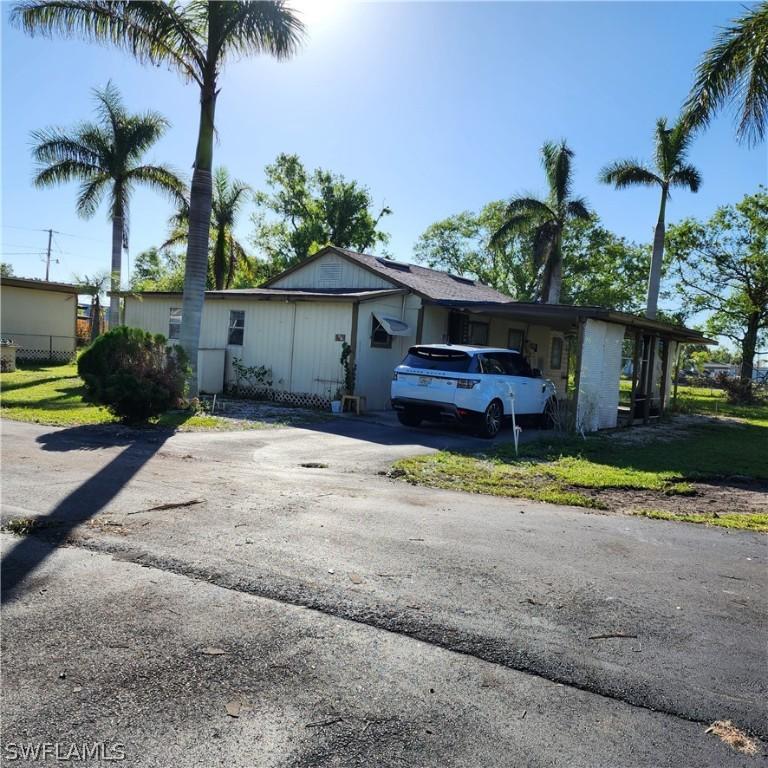 6260 Hamilton Dr., Fort Myers, FL 33905