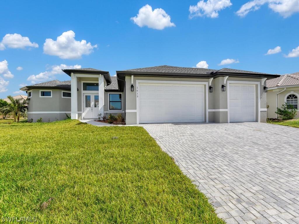 1613 NW 42nd Pl., Cape Coral, FL 33993