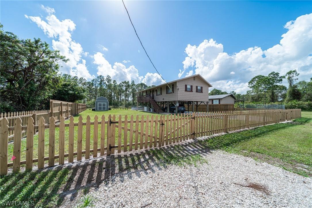 842 Calumet St., Lehigh Acres, FL 33974