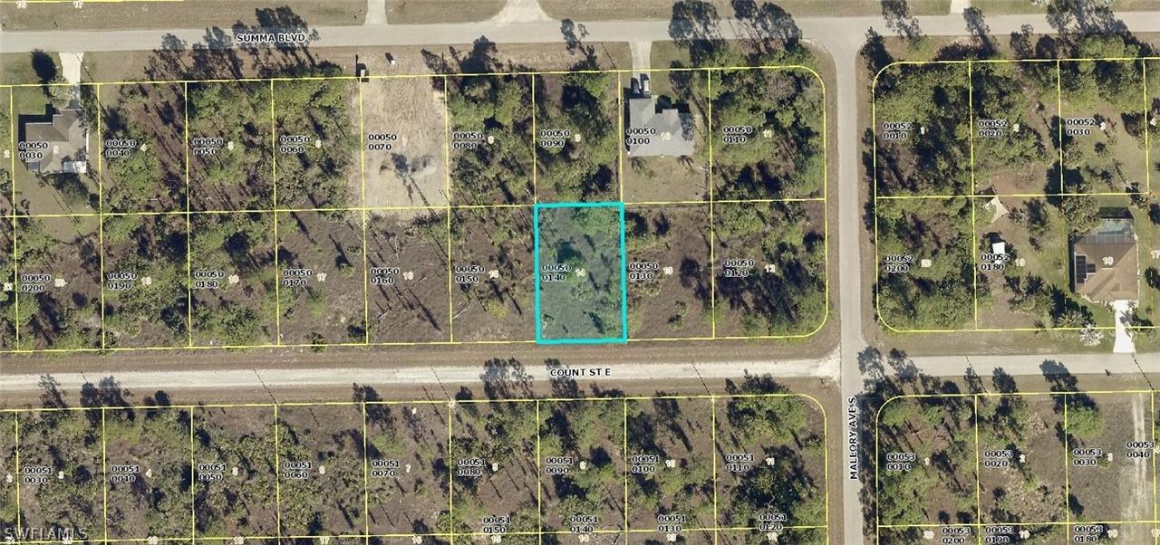 1227 Count St., Lehigh Acres, FL 33974