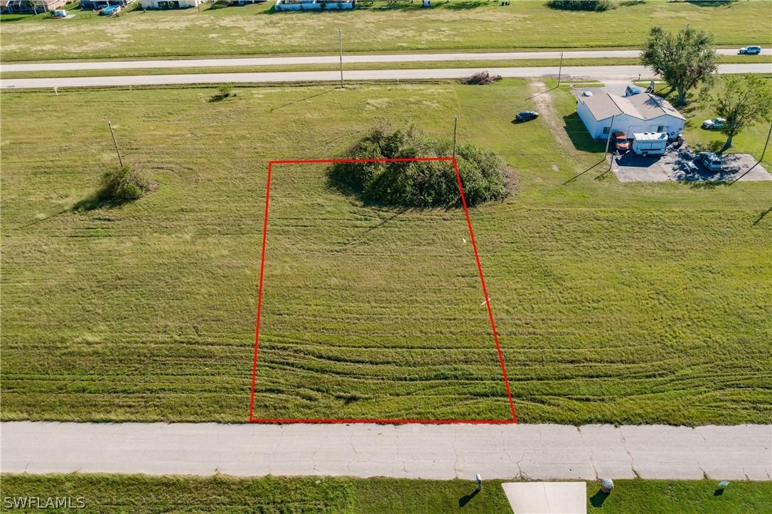 2130 NE 16th Ter., Cape Coral, FL 33909