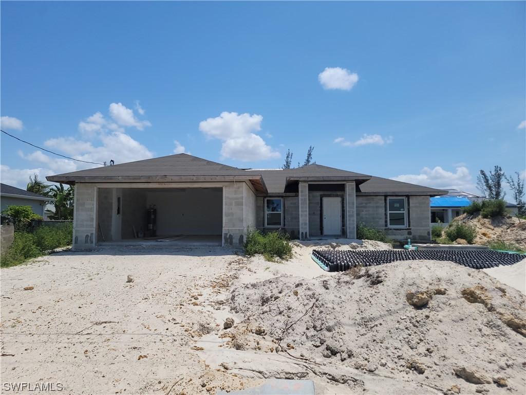 1915 NW 22nd Ave., Cape Coral, FL 33993