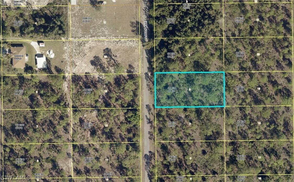212 Louis Ave., Lehigh Acres, FL 33936