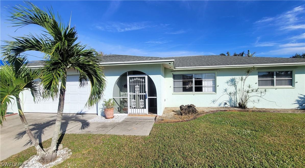 1401 SE 10th Pl., Cape Coral, FL 33990