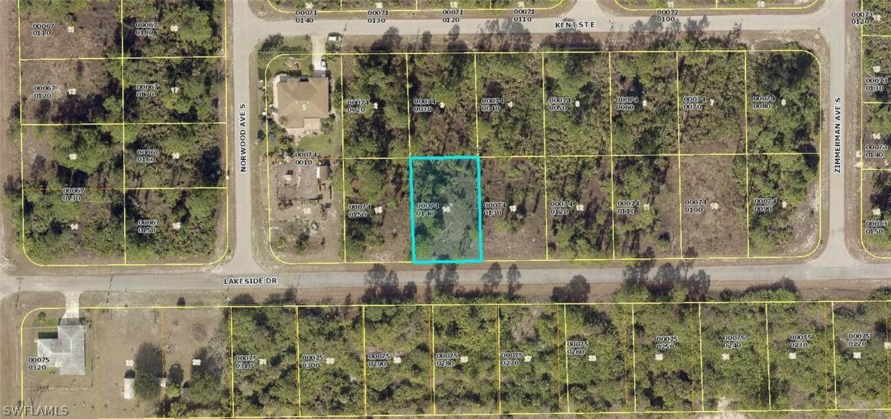 1011 Lakeside Dr., Lehigh Acres, FL 33974