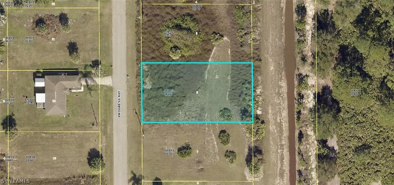 419 Progress Ave., Lehigh Acres, FL 33974