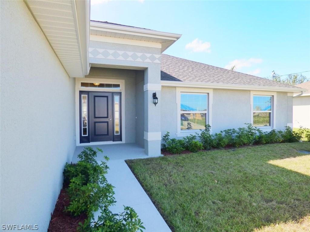 2804 NW 4th Ter., Cape Coral, FL 33993
